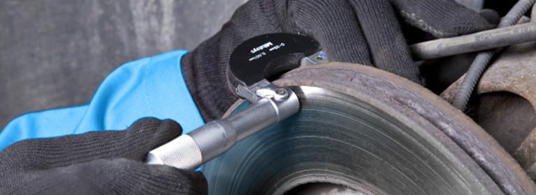 jurid-easure-the-disc-with-a-micrometer jurid-easure-the-disc-with-a-micrometer